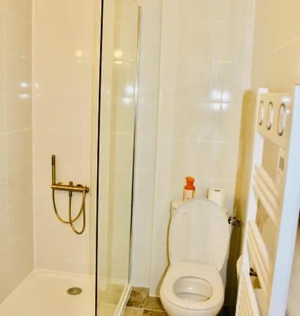 Appartement T2 Au Coeur D'Un Village Provencal 5 Mn Des Plages