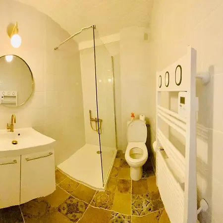T2 Au Coeur D'Un Village Provencal 5 Mn Des Plages Appartement